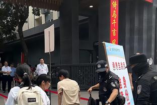 科尔：这是我首次感觉到勇士真需要些改变 但我不知道怎么变